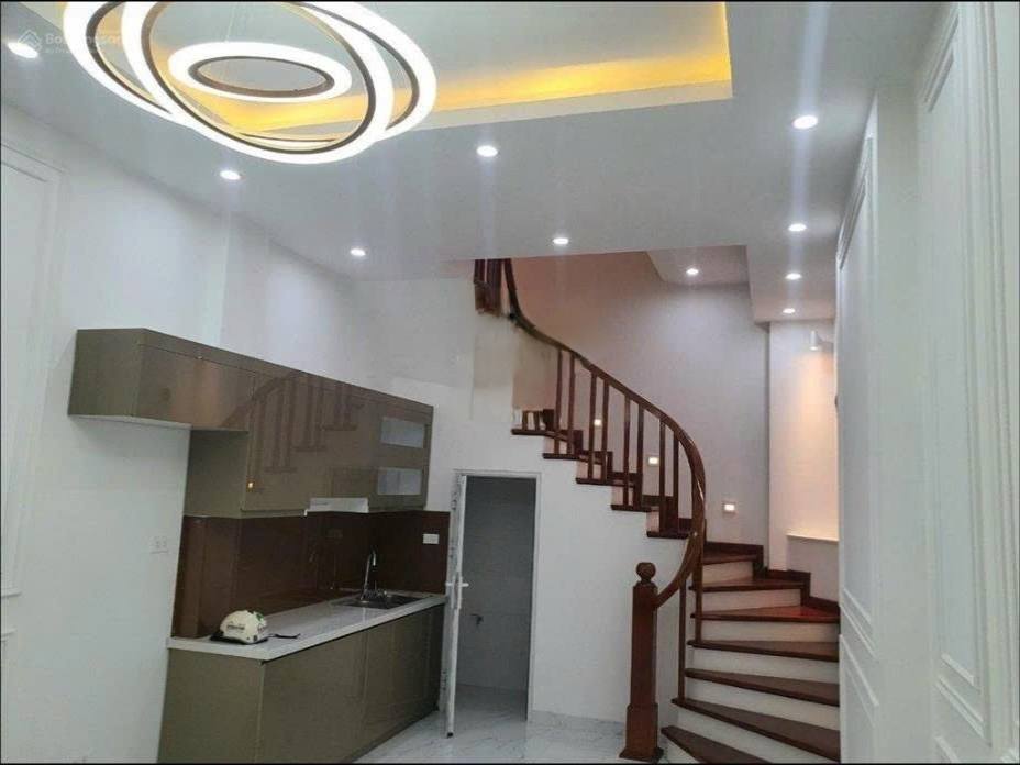 Cho thuê nhà Dốc Thọ Lão, 4 tầng, 30m2, 4 ngủ, 12 Triệu KD, VP kết hợp ở gia đình thuê. - Ảnh 1